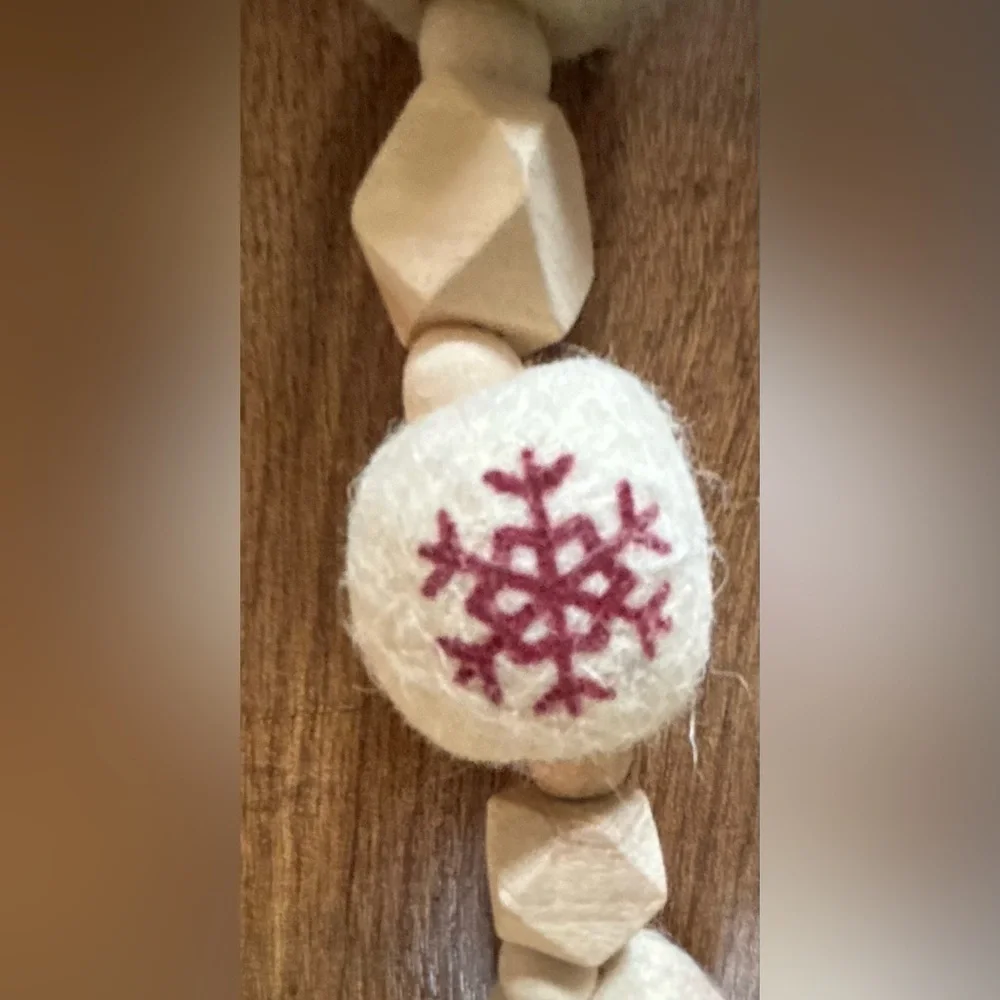 Christmas ball garland NEW NWT 3 sets wood snowflakes 6 ft festive Xmas decor